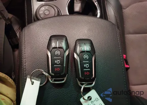 2017 Ford Explorer Xlt z USA, uszkodzony, nr VIN 1FM5K8D83HGA30672